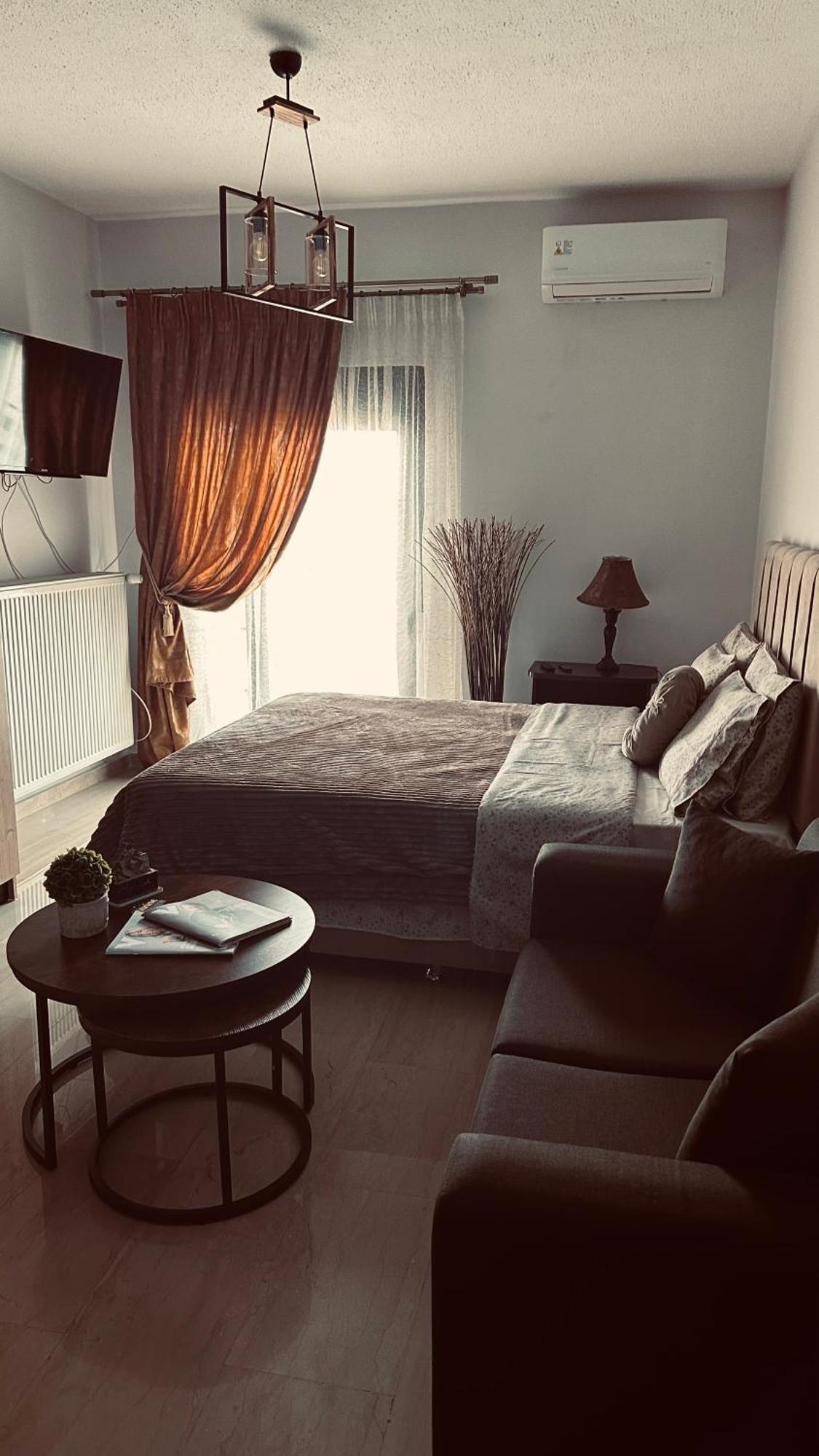Black Flox Apartment Dráma Buitenkant foto